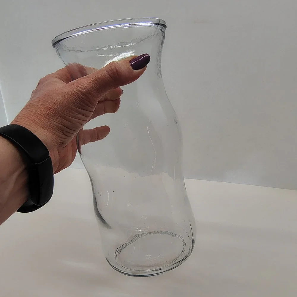 Modern Wavy Design Clear Glass‎ Vase 8